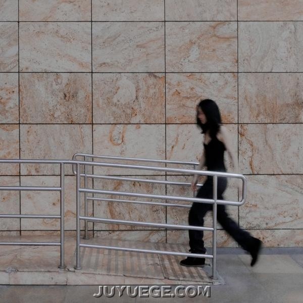 杨近川《答案》[FLAC/MP3]夸克网盘下载